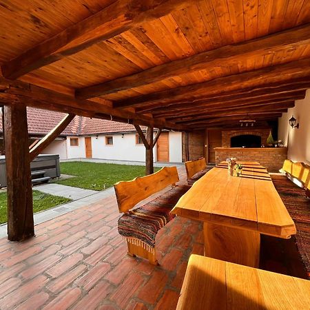 Maison d'hôtes Ruralna Kuca Za Odmor Kablarovo Brdo à Krnjak Extérieur photo